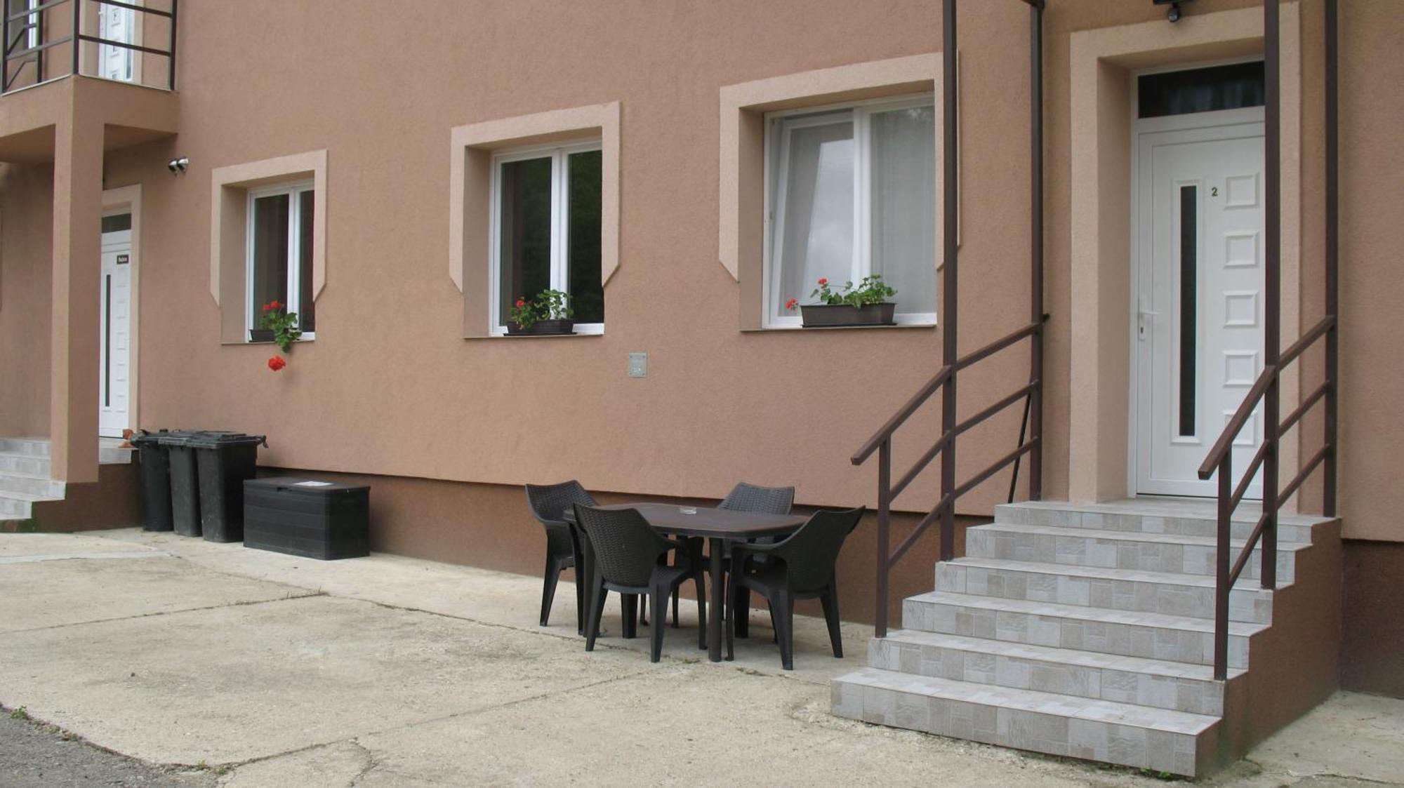 Izisz Apartman Matraterenye Extérieur photo